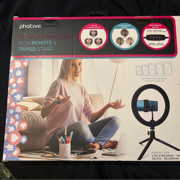 Tripod selfie light with remote - Picture 9 of 13